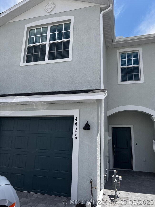 Building Photo - 44308 Caraton Ter