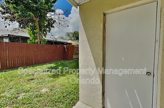 Building Photo - 310 Cherokee Ct