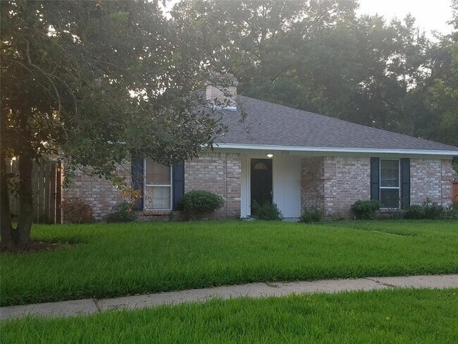 Primary Photo - 230 Blue Castle Ln