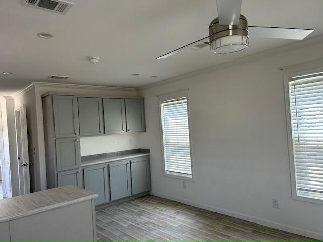 Building Photo - 6941 MacDonald Ct