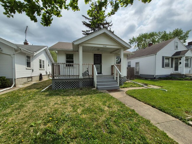 Building Photo - Cozy 2 Bedroom Ranch