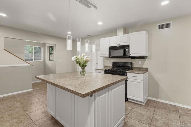 Building Photo - 4054 Mt Barnard Ave