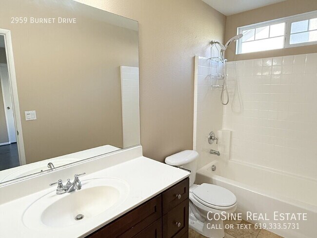 Building Photo - 2959 Burnet Dr