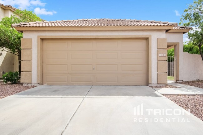 Primary Photo - 33 S Laveen Pl