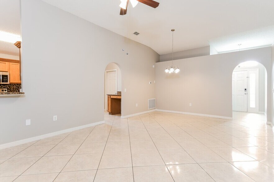 Building Photo - 2989 Elbib Dr