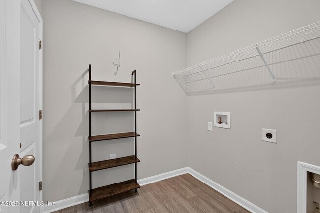 Building Photo - 8069 Cheryl Ann Ln
