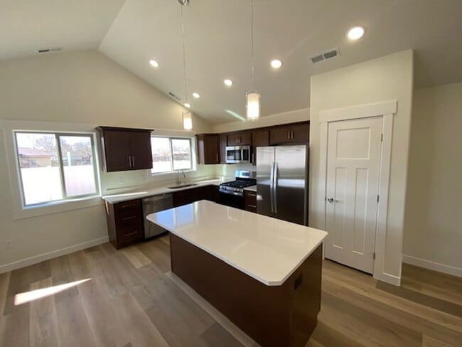 Building Photo - Newer construction - 3 bedroom- 2 bath Single Family Home