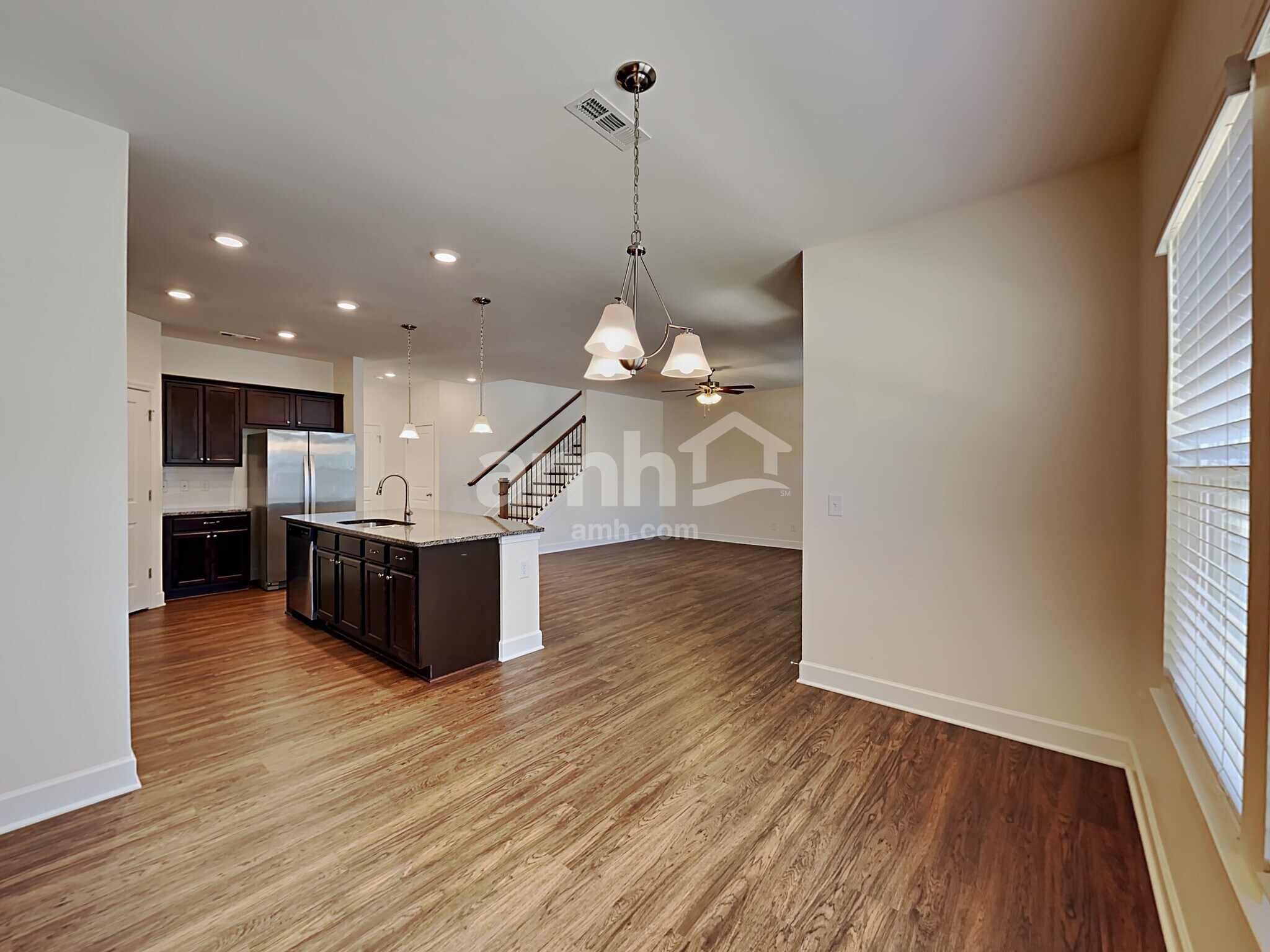 Building Photo - 4984 Chutney Dr