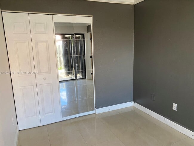 Building Photo - 4841 SW 152nd Ct