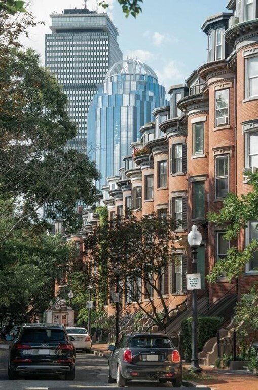 Building Photo - 484 Columbus Ave