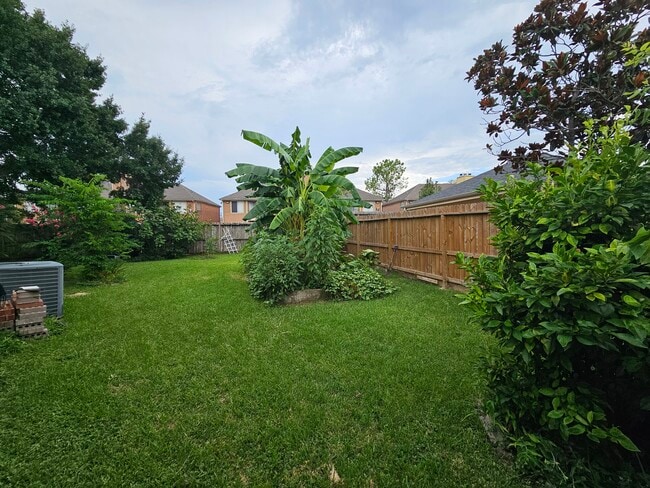Building Photo - 12103 Ella Lee Ln