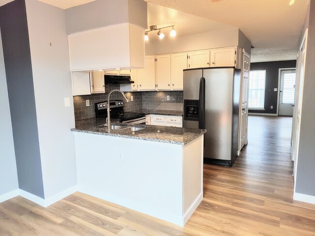 Building Photo - 10856 Bayfield Way