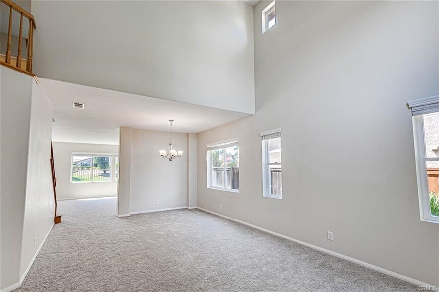 Building Photo - 31167 Sunningdale Dr