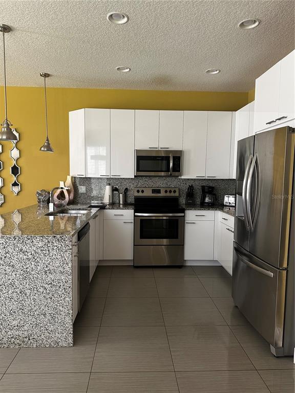 Building Photo - 1657 Retreat Cir