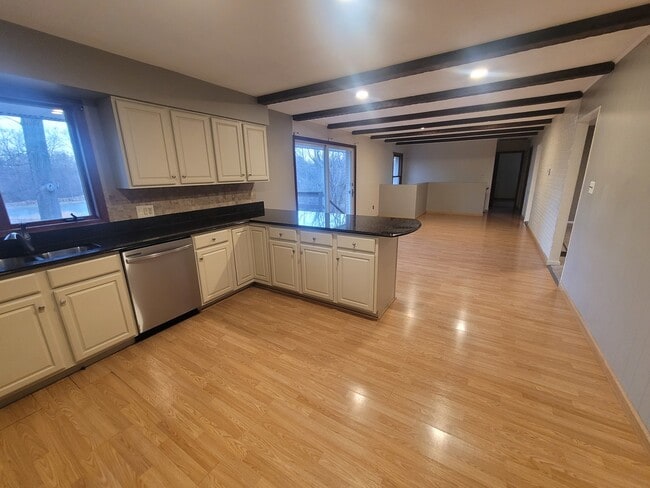 Building Photo - 524 N 34th St