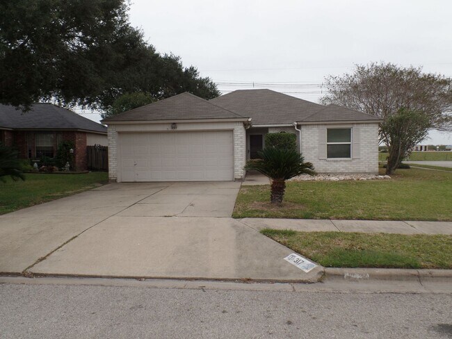 Building Photo - 317 Clydesdale Ln