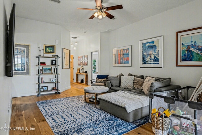 Building Photo - 87159 Chesapeake Ave