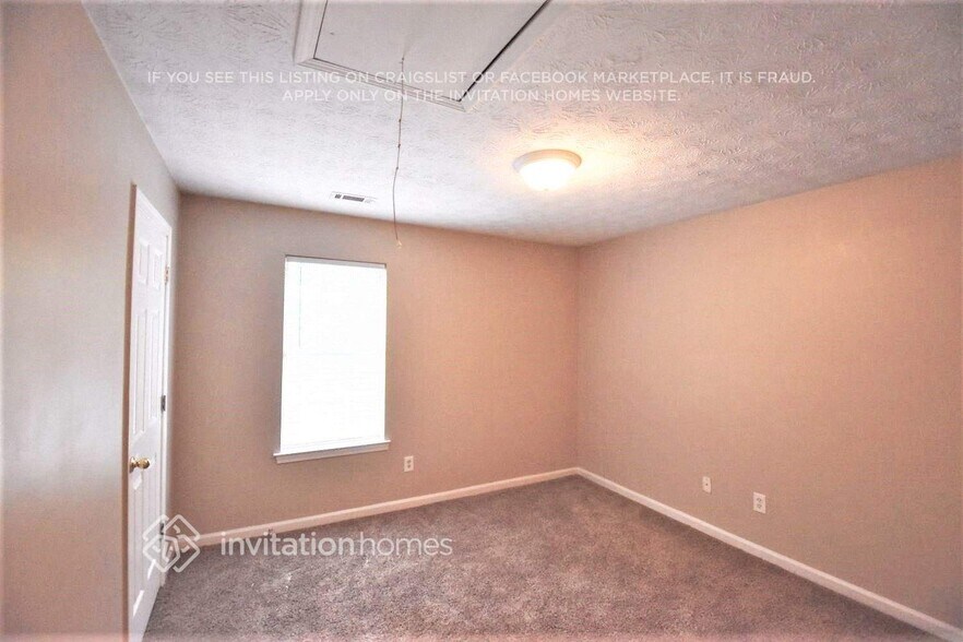 Building Photo - 112 Old Hickory Point