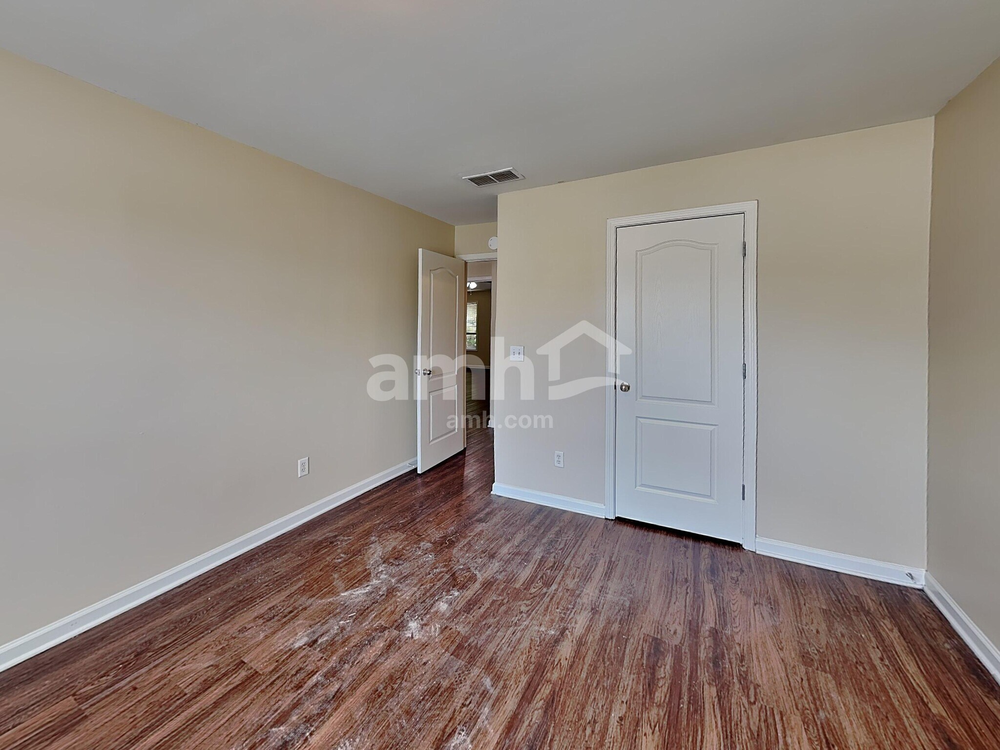 Building Photo - 5232 Lexmark Cir SW