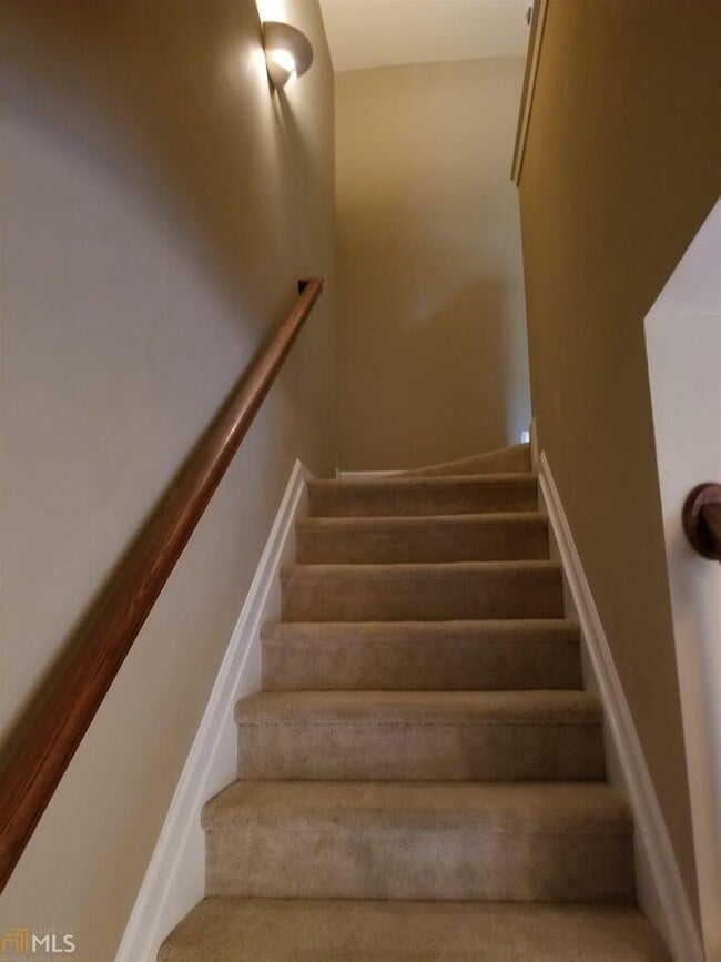 Building Photo - 3616 Utoy Dr SW