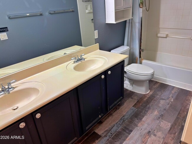 Building Photo - 43210 W Maricopa Ave