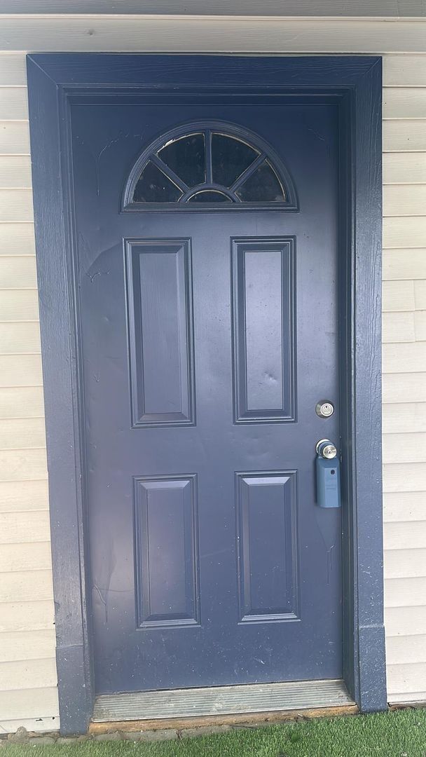 Building Photo - 2117 Thonig Rd