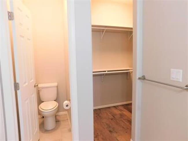 Building Photo - Incredibly nice home in Pear Park!!