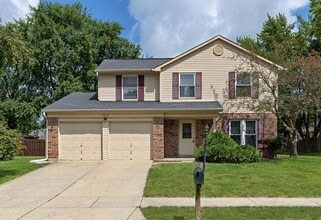 Building Photo - Sweet 4 Bedroom 2.5 Bath Home in Great Fishers Location Within Walking Distance to the Nickel Pla...
