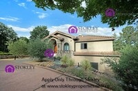 Building Photo - 800 Hamilton Dr