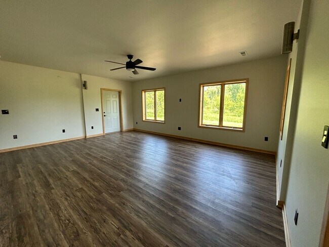 Building Photo - Rent To Own