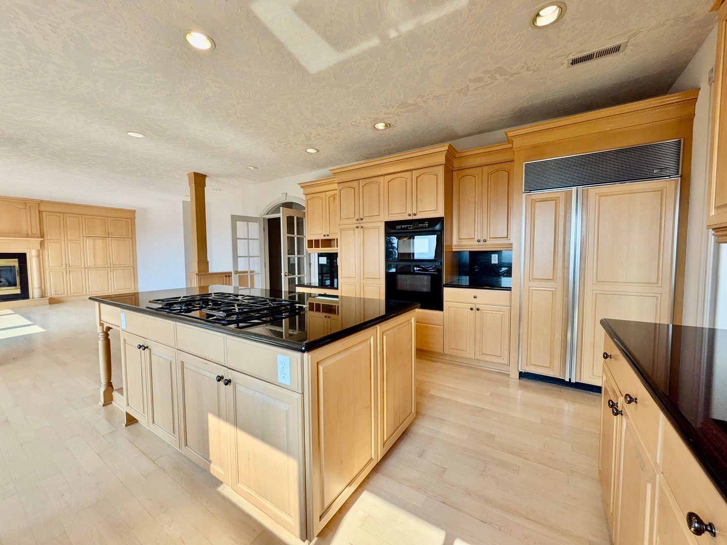 Building Photo - 3014 NW Chapin Dr