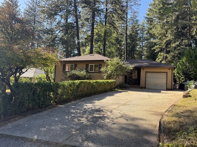 Primary Photo - 10546 Silver Way