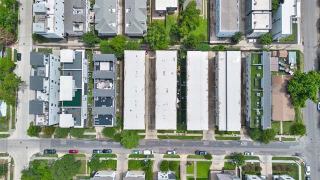 Building Photo - 5802 Lindell Ave