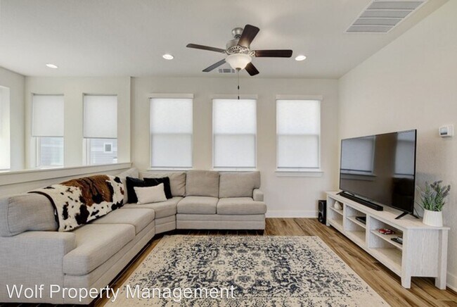 Building Photo - 3 br, 2 bath House - 1925 Sharper Mews  Un...