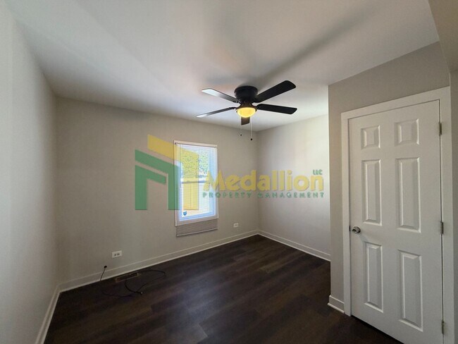 Building Photo - 12430 S Wentworth Ave