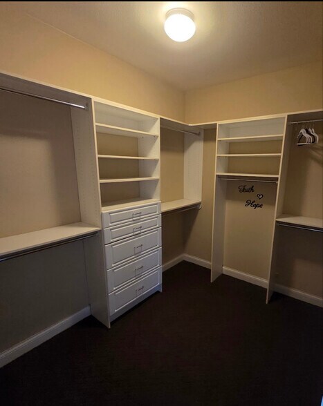 Building Photo - 3902 Burma Rd