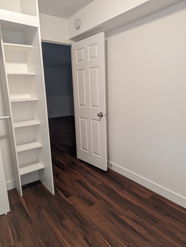 Building Photo - 3220 Figler Ct