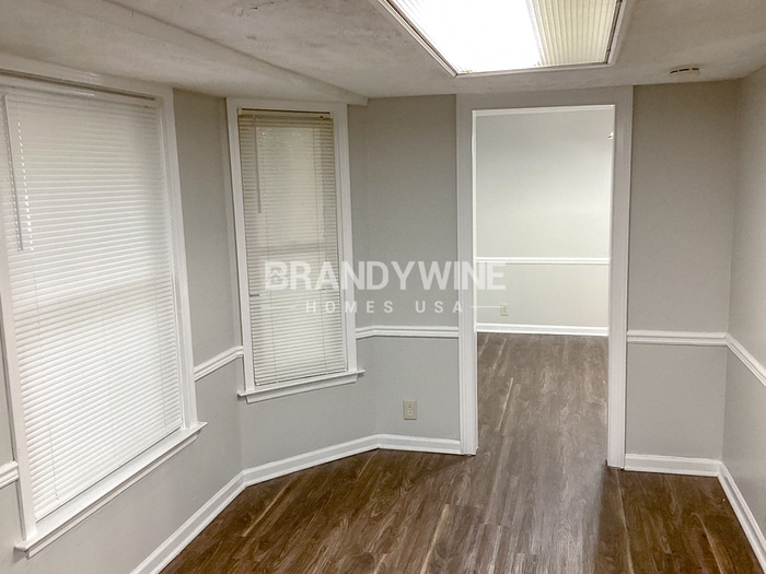 Building Photo - 8421 Timberlake Dr