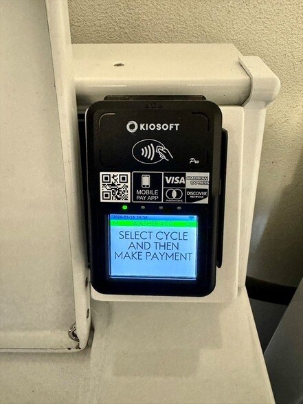 Building Photo - 206 High St