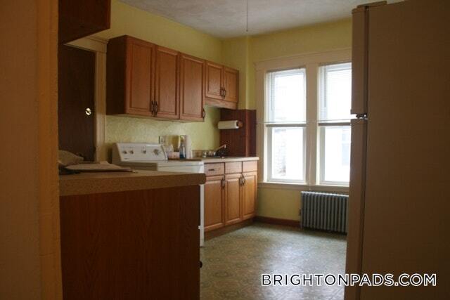 Building Photo - 62 Union St