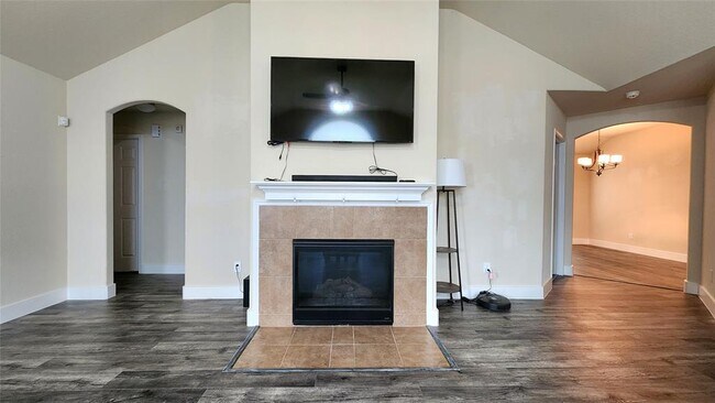 Building Photo - 4903 Spring Showers Ct