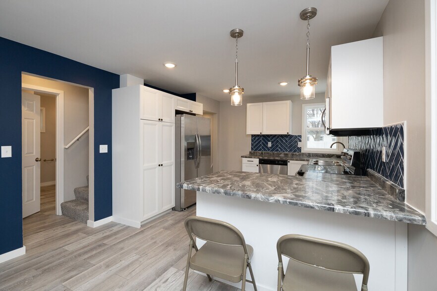 Building Photo - 8835 Nicollet Ave S