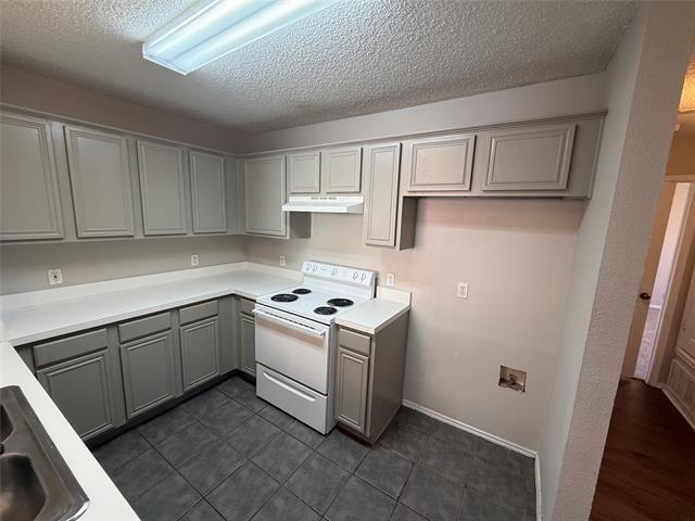 Building Photo - 8175 Waterside Trail