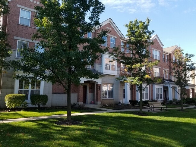 Primary Photo - 4702 N Lamon Ave