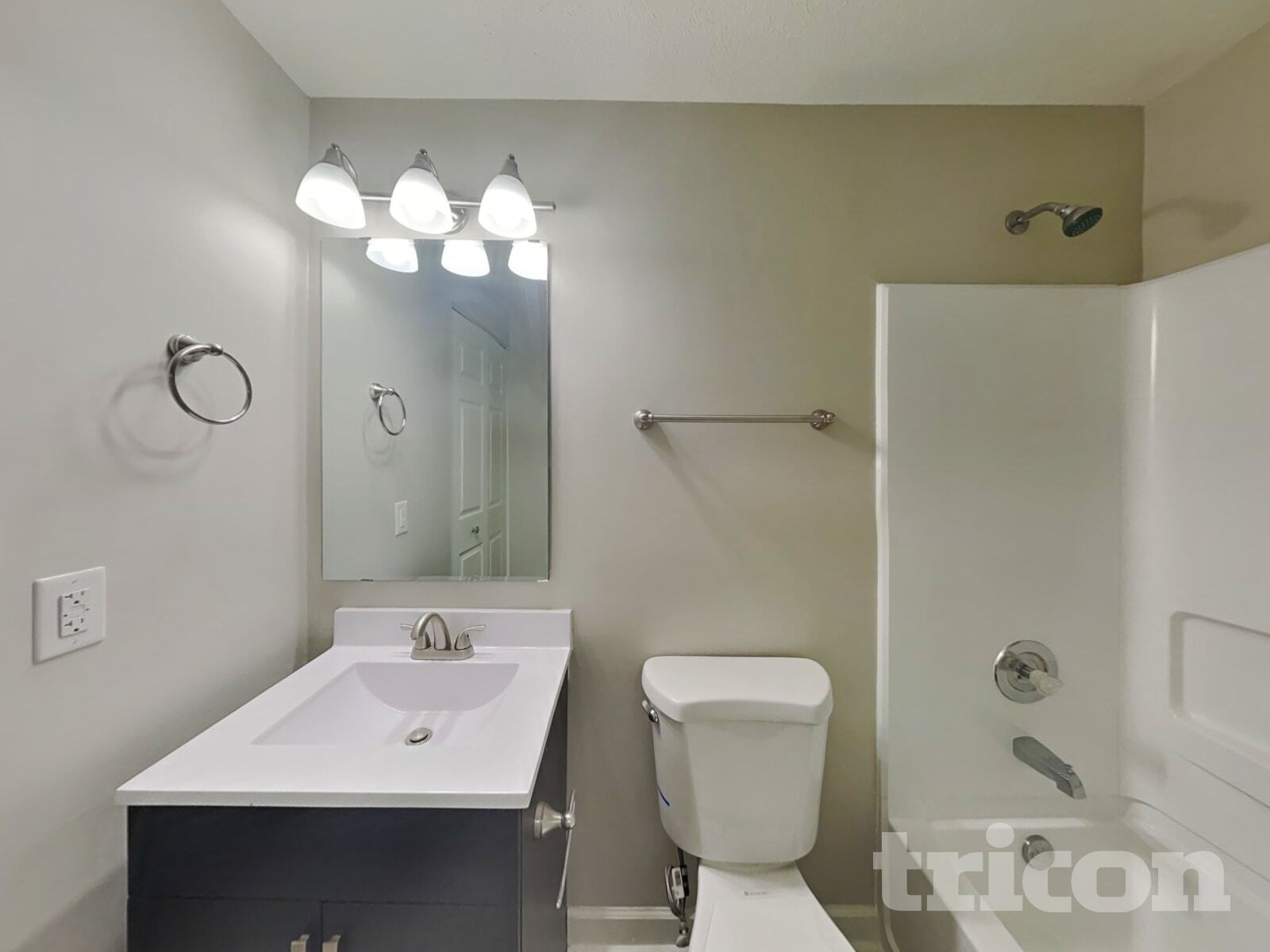 Building Photo - 7819 Cardinal Cove N