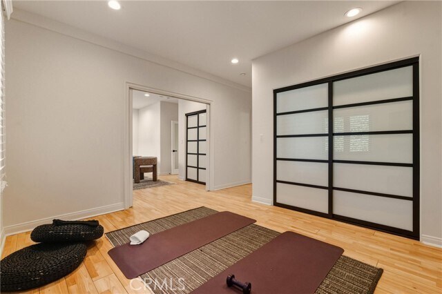 Building Photo - 5558 Edgewood Pl