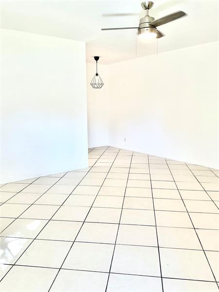 Building Photo - 1645 NE 12th St