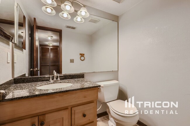 Building Photo - 10288 60th Cir N