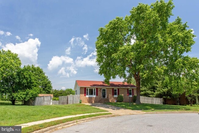 Building Photo - 45684 Schooner Ct