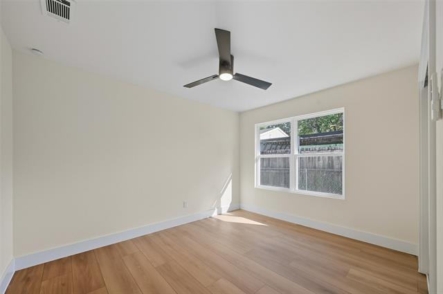 Building Photo - 2912 Charles Dr